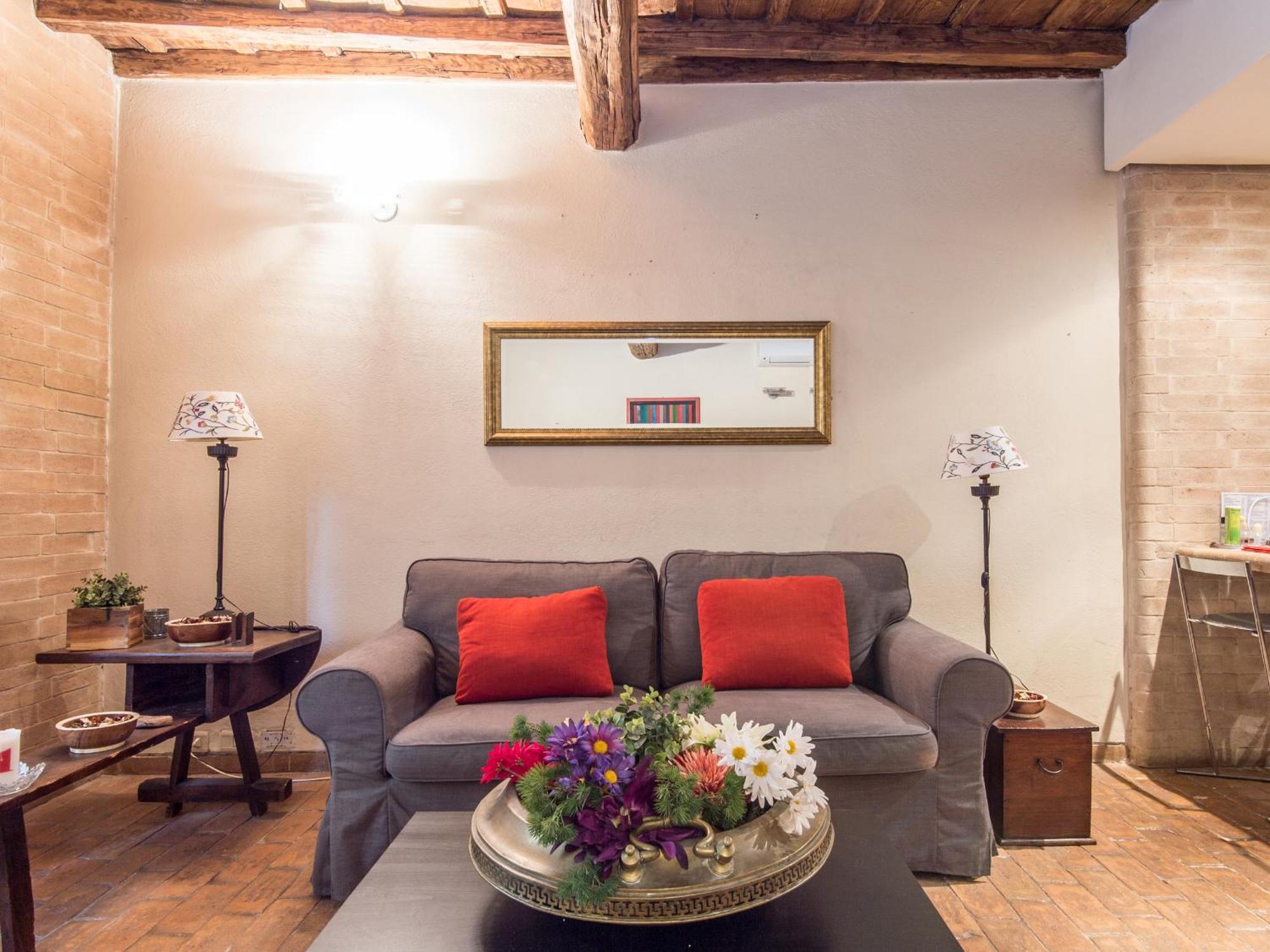 Apartment Enchanting Two Bedroom Navona Rom