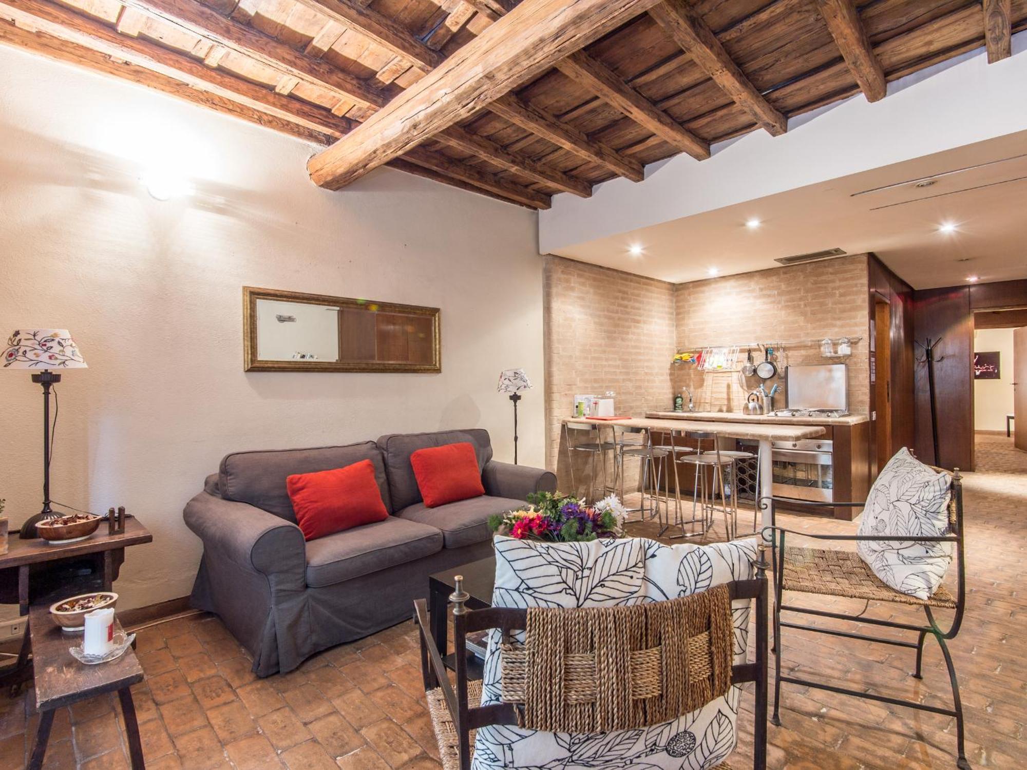 Enchanting Two Bedroom Navona Apartment Rom